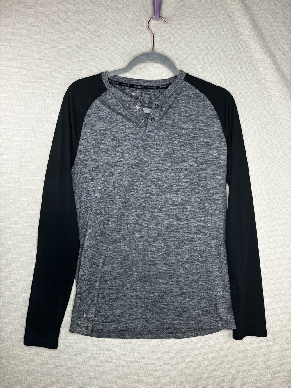 Russell athletic men’s small long sleeve shirt